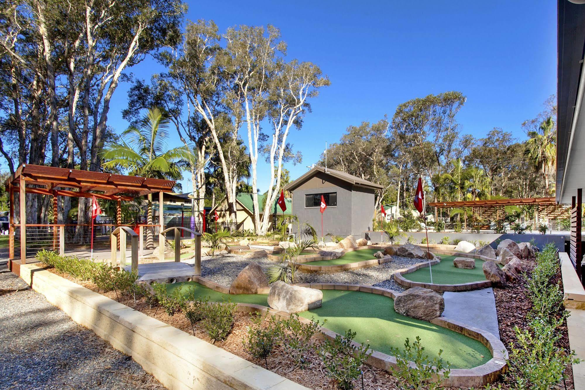 Sapphire Beach Holiday Park Exterior photo
